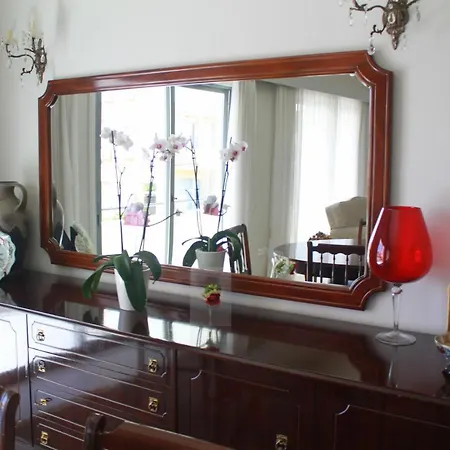 Semesterbostad Luxury Upper-level House In Down Town Limassol